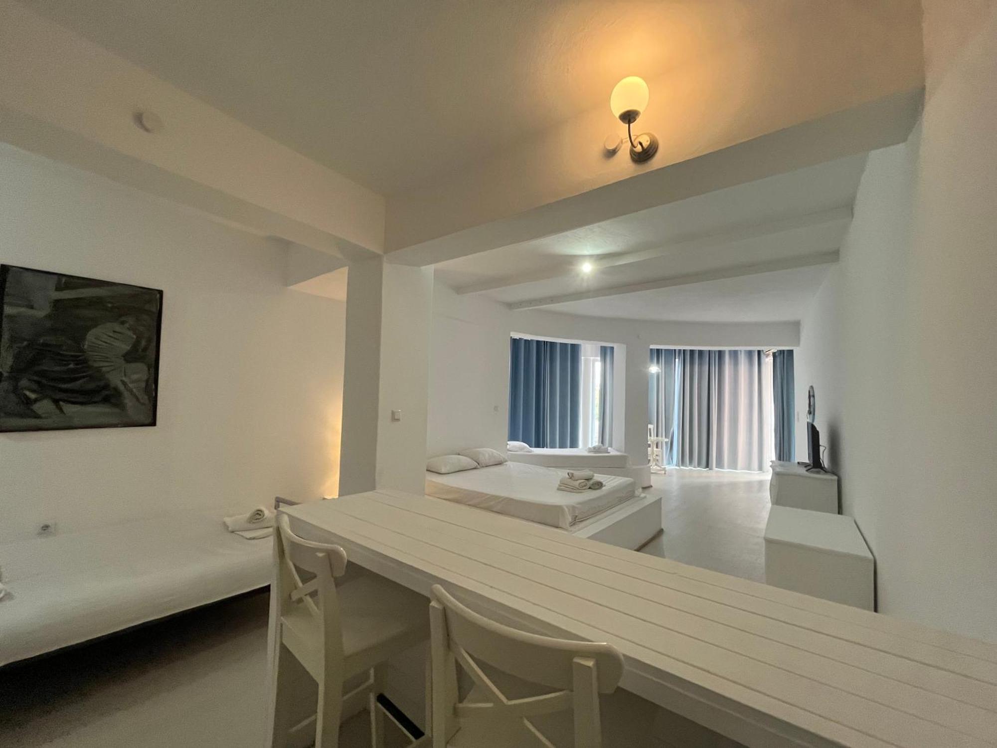 Amelia Apartments Kallithea  Oda fotoğraf